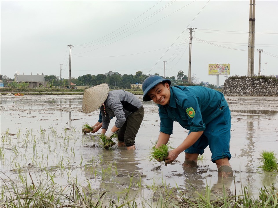 Chủ động hoàn thành kế hoạch lấy nước phục vụ gieo cấy lúa vụ Xuân