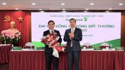 Vietcombank có thành viên HĐQT mới và tăng vốn trên 75.000 tỷ đồng