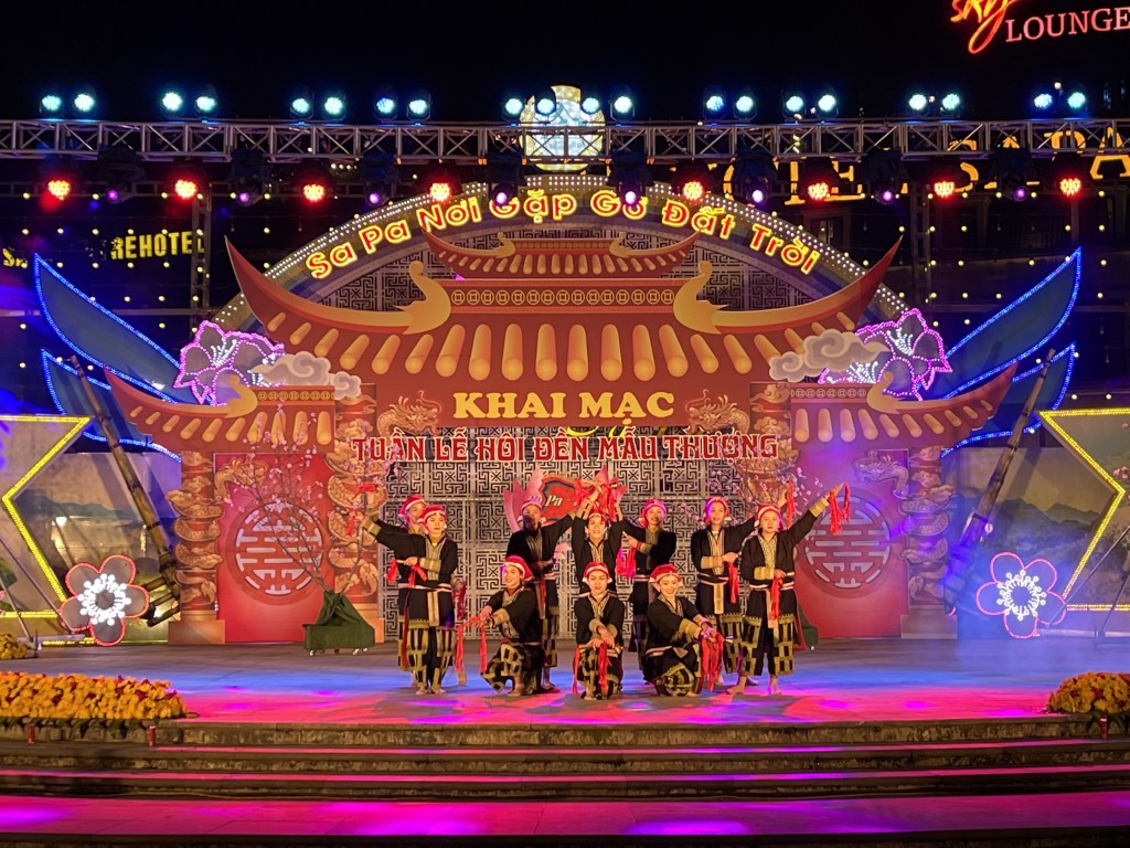 Lễ hội đền Mẫu Thượng Sa Pa năm 2022 được tổ chức long trọng và đặc sắc