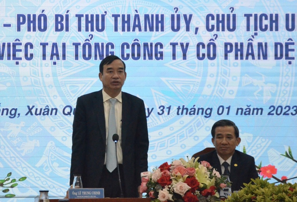 Chủ tịch UBND thành phố Đà Nẵng - Lê Trung Chinh xác định doanh nghiệp chính là trung tâm của các cơ chế chính sách xã hội thành phố (Ảnh Đ.Minh)