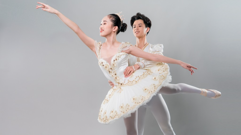 Lần đầu công diễn vở ballet kinh điển 