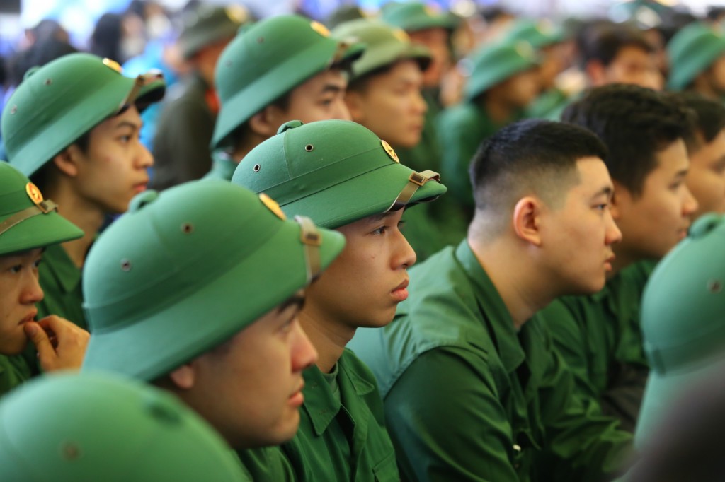 “Gặp mặt thanh niên tình nguyện lên đường nhập ngũ và quân nhân xuất ngũ tiêu biểu” năm 2023
