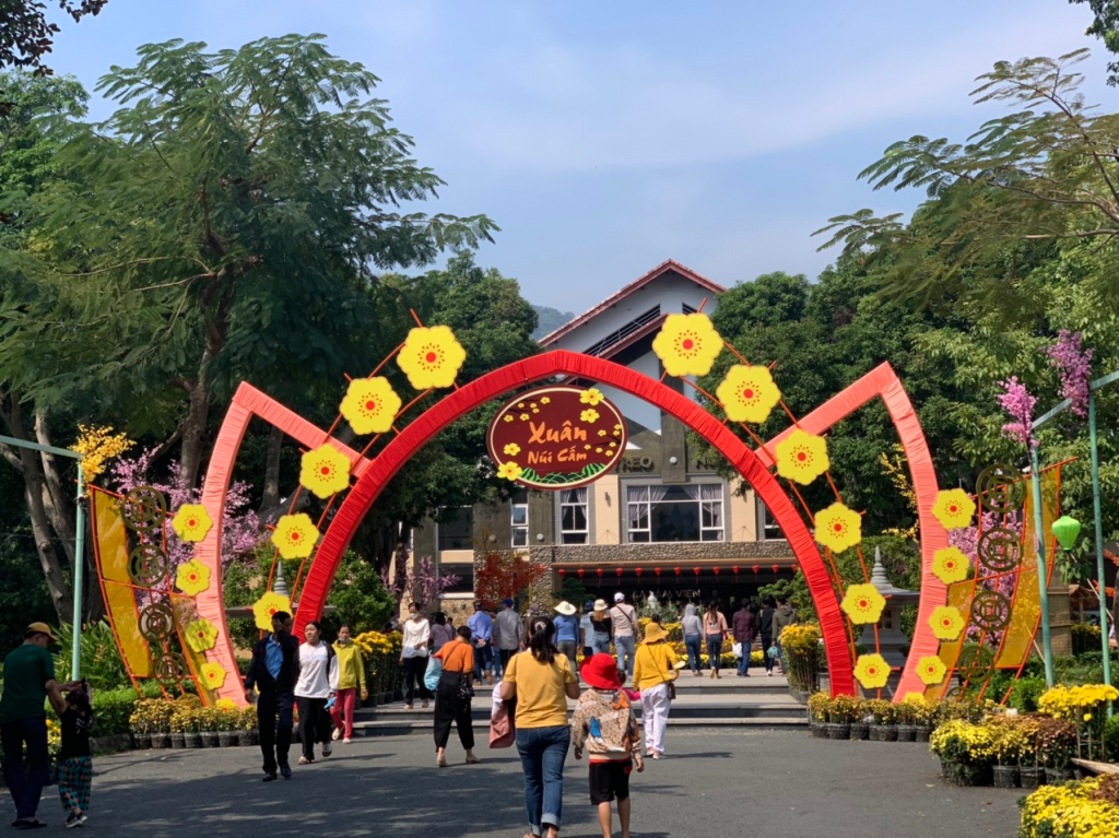 Tháng Giêng là 