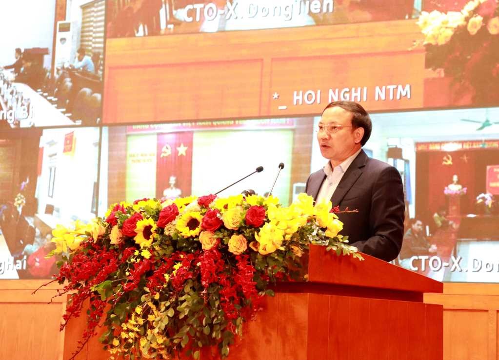 Đồng chí Nguyễn Xuân Ký, Ủy viên Trung ương Đảng, Bí thư Tỉnh ủy, Chủ tịch HĐND tỉnh phát biểu tại hội nghị.