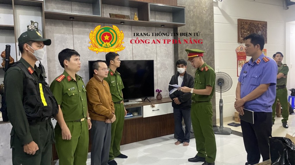 Bắt giam 2 cán bộ trường Đại học Bách khoa Đà Nẵng