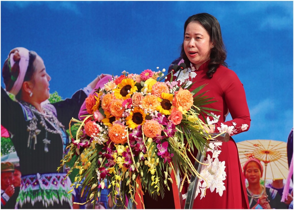 Quyền Chủ tịch nước Võ Thị Ánh Xuân phát biểu tại chương trình Ngày hội sắc xuân trên mọi miền Tổ quốc