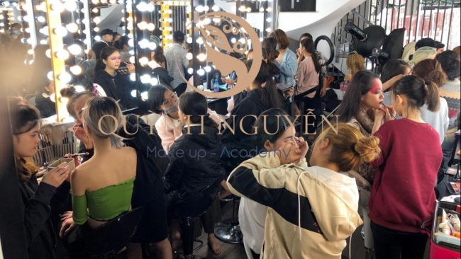 Quỳnh Nguyễn Make Up - Thương hiệu dẫn đầu mọi xu hướng make up chuyên nghiệp, độc đáo