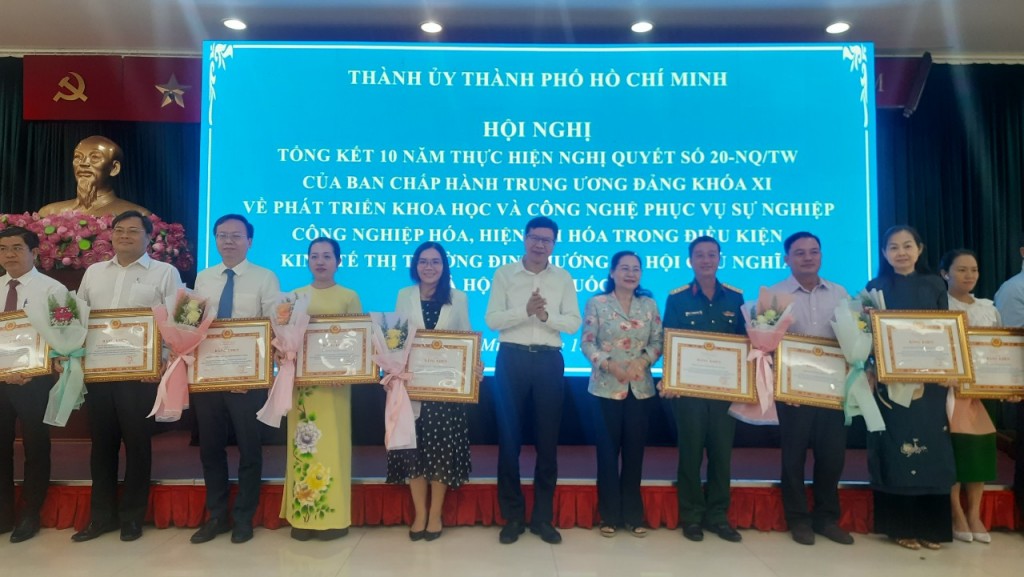 Khoa học và công nghệ tạo động lực phát triển kinh tế - xã hội TP Hồ Chí Minh