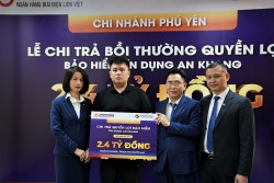 LienVietPostBank chi trả 2,4 tỷ đồng cho khách hàng vay vốn và tham gia Bảo hiểm Tín dụng An khang