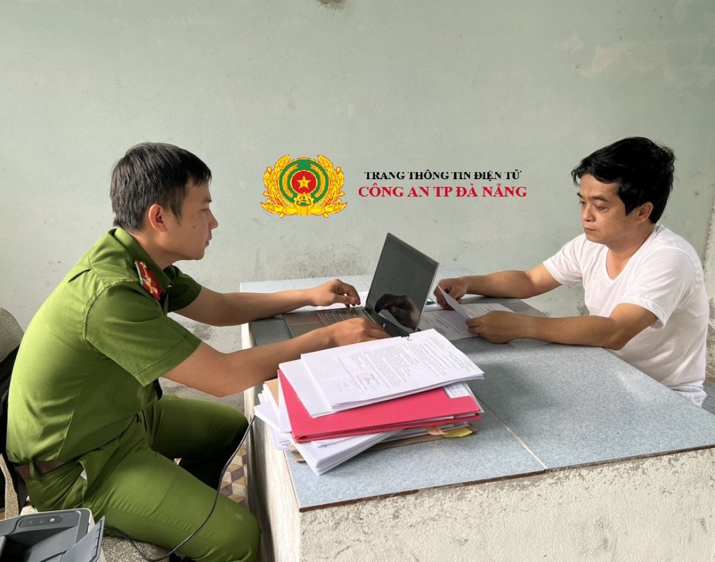 Bắt tạm giam Giám đốc Trung tâm đăng kiểm xe cơ giới Đà Nẵng