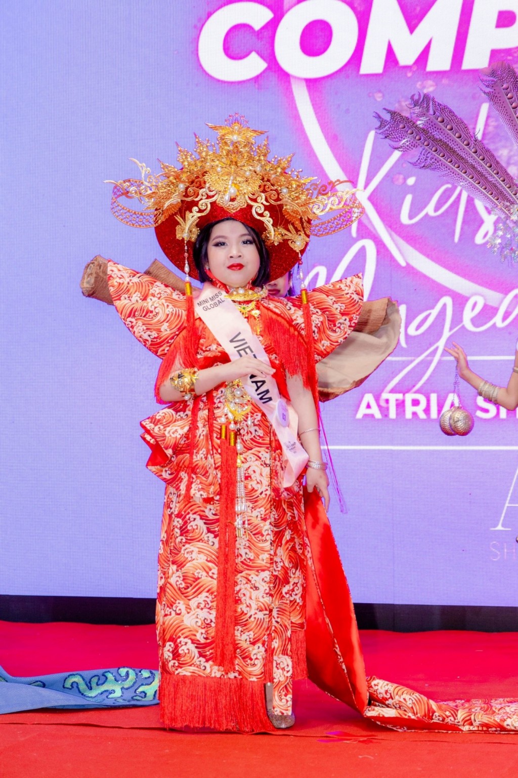 Nguyễn Lê Thuỳ Linh giành ngôi vị Á quân Quốc tế tại Kids & Teen Pageant Global