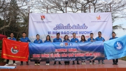 Tuổi trẻ Đại học Quốc gia Hà Nội với hành trình “Vì biển đảo quê hương”