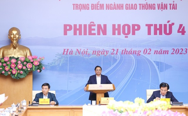 Thủ tướng Phạm Minh Chính, Trưởng Ban Chỉ đạo Nhà nước các công trình, dự án quan trọng quốc gia, trọng điểm ngành giao thông vận tải (GTVT) chủ trì phiên họp thứ tư của Ban Chỉ đạo - Ảnh: VGP/Nhật Bắc