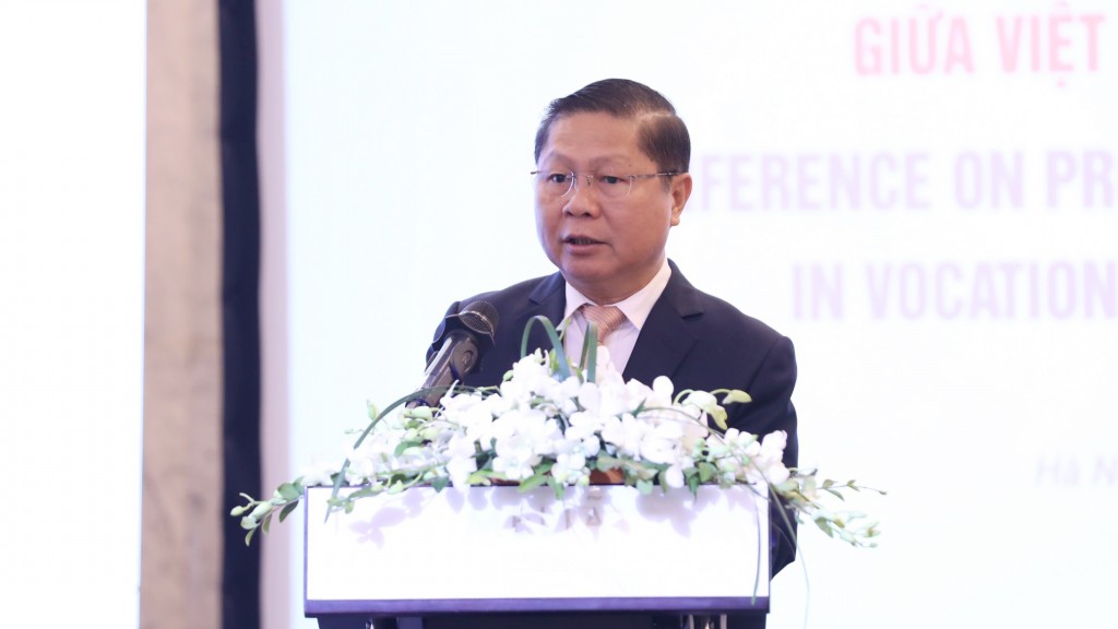 Thứ trưởng Bộ LĐ - TBXH Lê Tấn Dũng phát biểu tại sự kiện