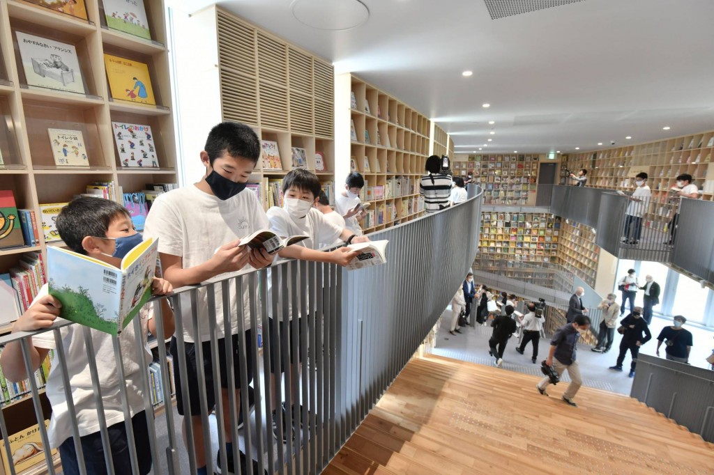 Trẻ em Nhật Bản có thói quen đọc sách từ bé (Ảnh:Japan Guide)