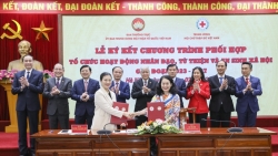 Trung ương MTTQ Việt Nam và Hội Chữ thập đỏ phối hợp trong công tác an sinh xã hội và hoạt động nhân đạo