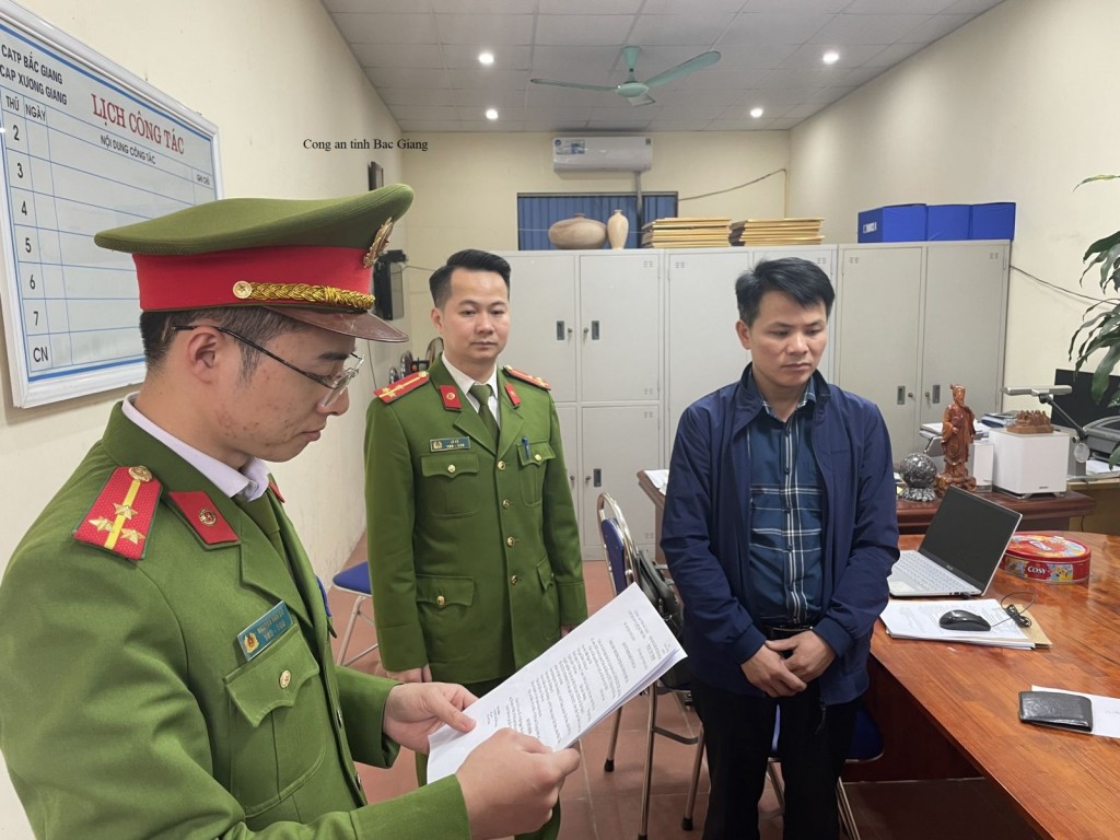 Cơ quan Cảnh sát điều tra Công an tỉnh Bắc Giang thực hiện các thủ tục tố tụng đối với bị can Hà Ngọc Tú