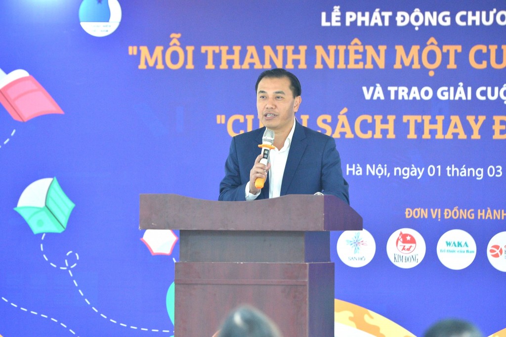  đồng chí Nguyễn Hải Minh, Phó Chủ tịch Thường trực Trung ương Hội Liên hiệp Thanh niên
