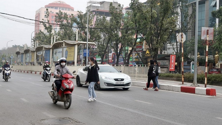 Bất chấp nguy hiểm chỉ vì... 