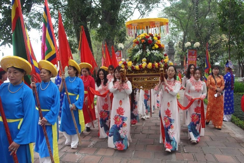 Ấn tượng lễ hội Ngày hóa của Đức Thánh Linh Lang Đại Vương tại đền Voi Phục