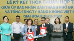 Ký kết hợp tác giữa UBND thành phố Đà Nẵng và Vietnam Airlines