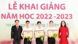 Vất vả học bây giờ sẽ nhàn hạ trong tương lai