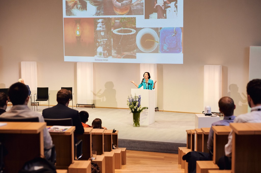 GS.Nguyễn Thục Quyên tham dự và trình bày tại một hội nghị do Humboldt Foundation tổ chức tại Đức năm 2022. (Ảnh NVCC)