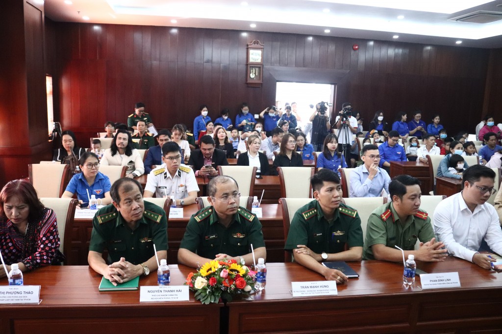 Quang cảnh buổi tọa đàm