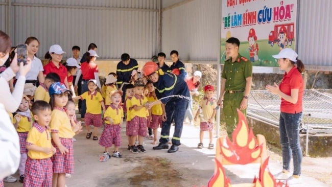 Quận Ba Đình: Nâng cao kỹ năng phòng cháy, chữa cháy cho học sinh các cấp mầm non đến THPT