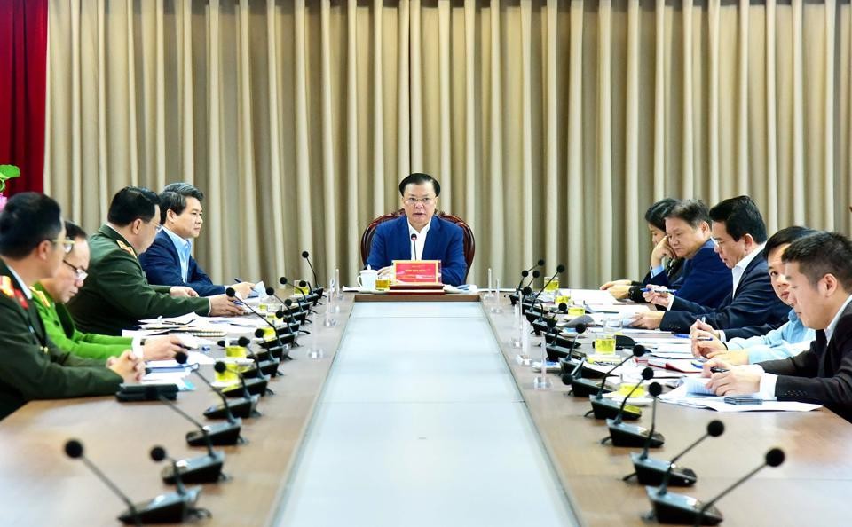 Hà Nội bổ sung 3 vụ việc tại các Trung tâm đăng kiểm xe cơ giới vào diện theo dõi, chỉ đạo