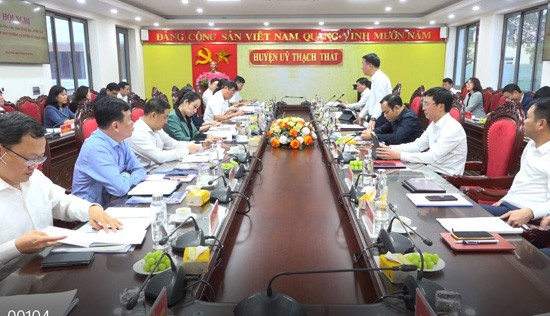 Đoàn công tác Tỉnh ủy Bà Rịa - Vũng Tàu làm việc với Ban Thường vụ Huyện ủy Thạch Thất