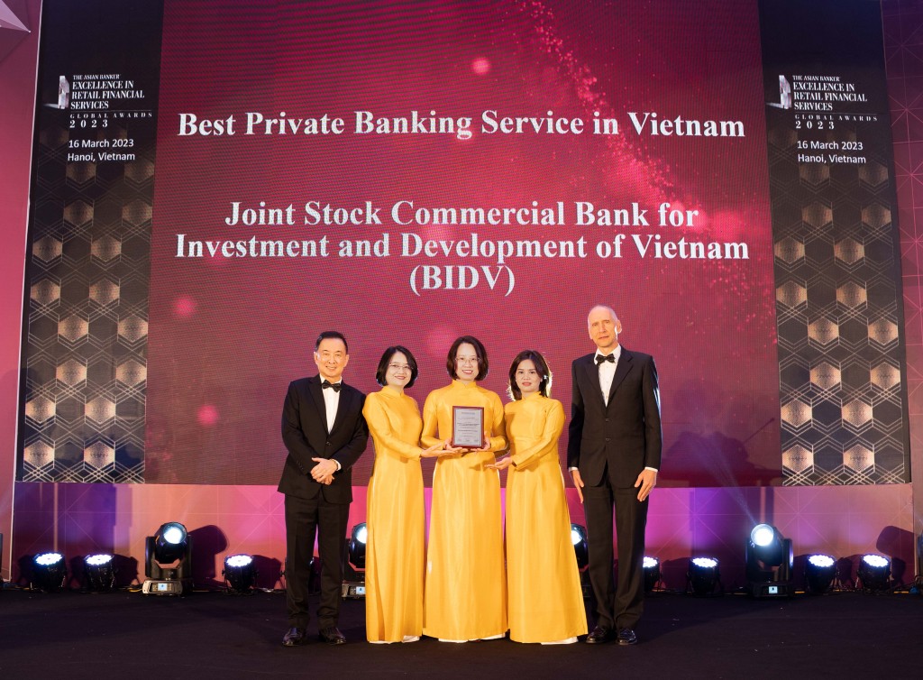 BIDV là ngân hàng đầu tiên đạt giải _Dịch vụ ngân hàng cao cấp Private Banking tốt nhất Việt Nam”