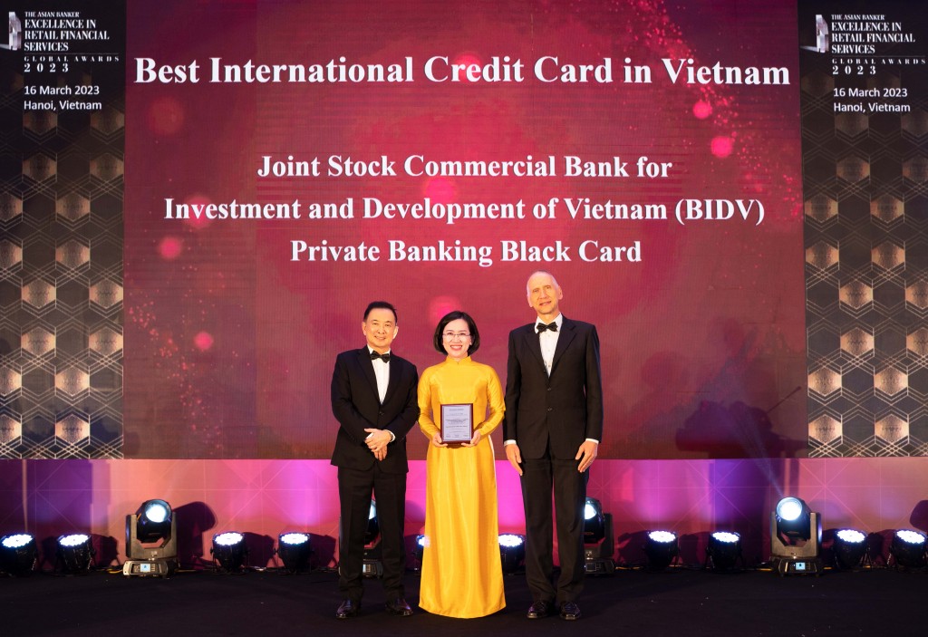 Giải thưởng Thẻ tín dụng quốc tế tốt nhất Việt Nam