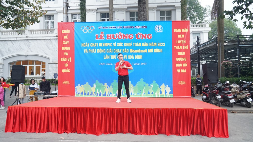 Phường Điện Biên (Ba Đình) hưởng ứng Ngày chạy Olympic vì sức khỏe toàn dân