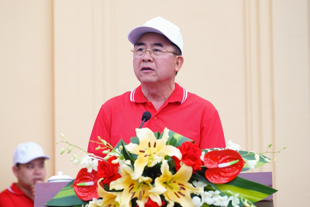 Ông Lê Khắc Nam, Phó Chủ tcihj UBND thành phố Hải Phòng phát biểu tại Ngày hội
