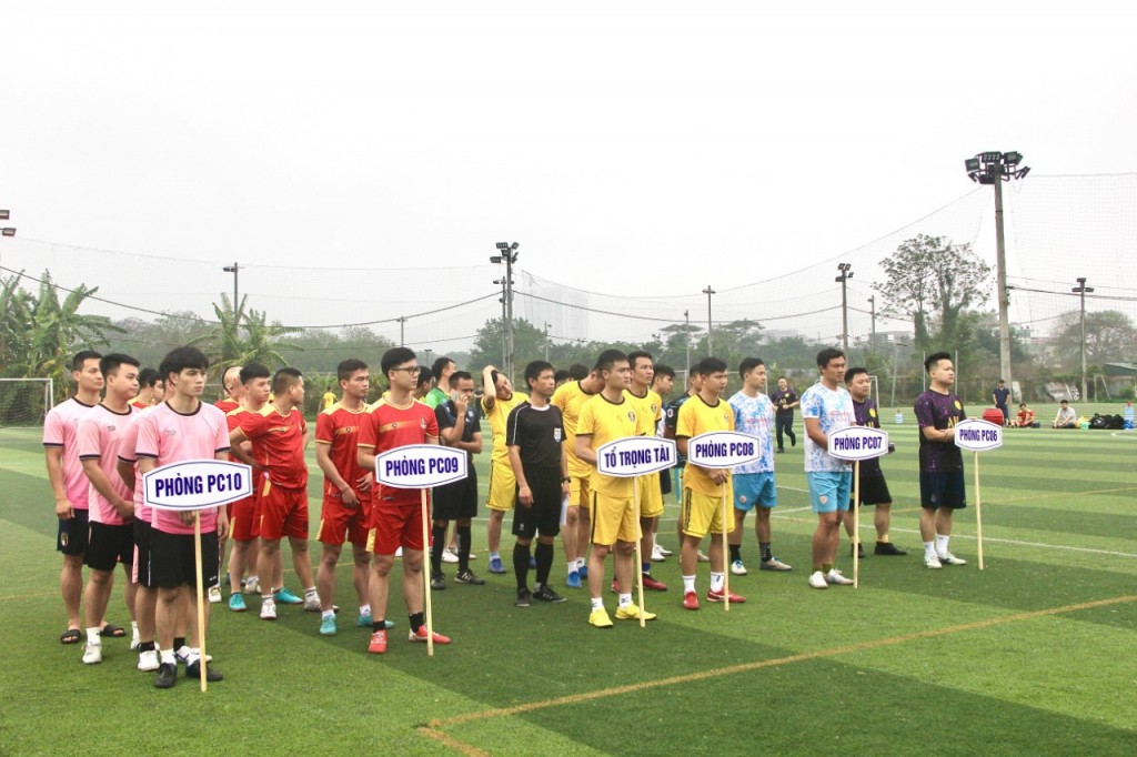 Khởi tranh giải bóng đá của tuổi trẻ Cụm thi đua số 4 - Công an Thủ đô năm 2023