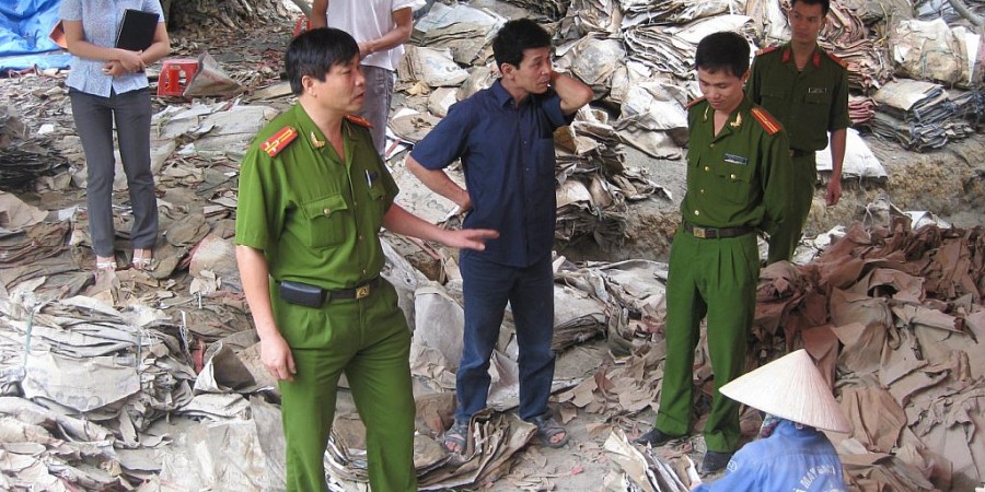 Tăng cường thanh tra, kiểm tra trong lĩnh vực môi trường.