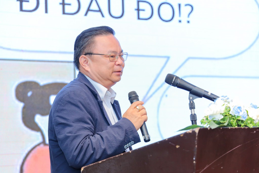 Ông Nguyễn Hoàng Giang - Tổng Giám đốc Công ty TNHH MTV Thương mại Bia Sài Gòn (SATRACO) chia sẻ tại Hội thảo chuyển đổi số trong logistics diễn ra vào tháng 10/2022 tại TP HCM