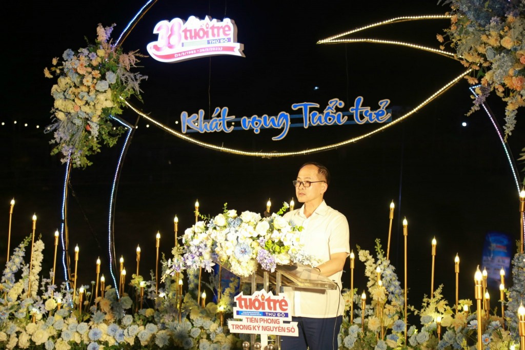Đồng chí Nguyễn Đức Tuấn, Phó Bí thư Đảng ủy Cơ quan Thành đoàn Hà Nội phát biểu tại buổi lễ