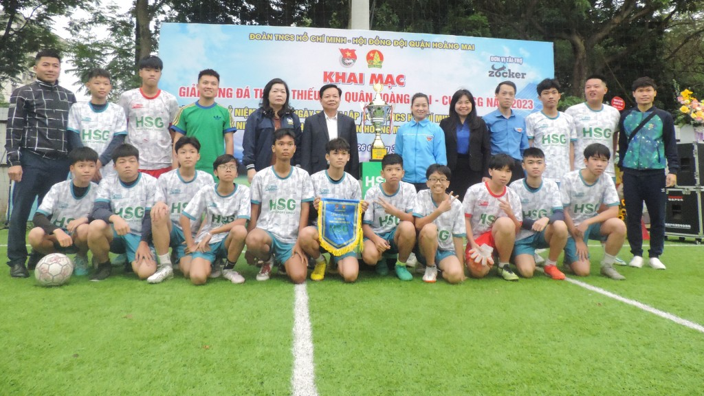 38 đội tranh tài tại Giải bóng đá thanh thiếu nhi quận Hoàng Mai mừng sinh nhật Đoàn