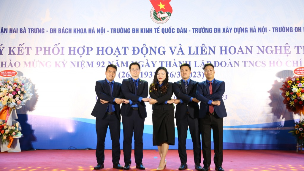 Tăng cường các hoạt động hỗ trợ đoàn viên, sinh viên quận Hai Bà Trưng