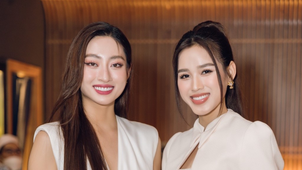 Hoa hậu Lương Thùy Linh và Đỗ Thị Hà thưởng thức văn hóa ẩm thực Nhật Bản tại Hà Nội