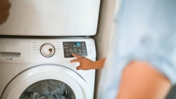 Các quốc gia EU khuyến cáo công dân hạn chế giặt quần áo để tiết kiệm điện