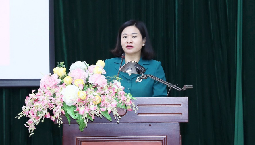 Phó Bí thư Thường trực Thành ủy Hà Nội Nguyễn Thị Tuyến phát biểu khai mạc lớp tập huấn