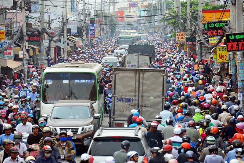 Tuyến quốc lộ 50 nối TP HCM đến Long An và Tiền Giang dài 88 km hiện đã quá tải và không còn an toàn