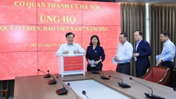 Cơ quan Thành ủy Hà Nội quyên góp ủng hộ Quỹ "Vì biển, đảo Việt Nam"
