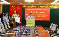 Cơ quan Văn phòng Đoàn ĐBQH và HĐND TP Hà Nội ủng hộ Quỹ "Vì biển, đảo Việt Nam"