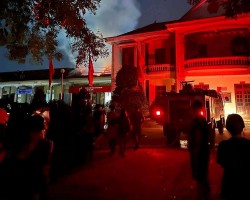 Nghệ An: Bộ phận "một cửa" xã Quỳnh Lương bốc cháy trong đêm