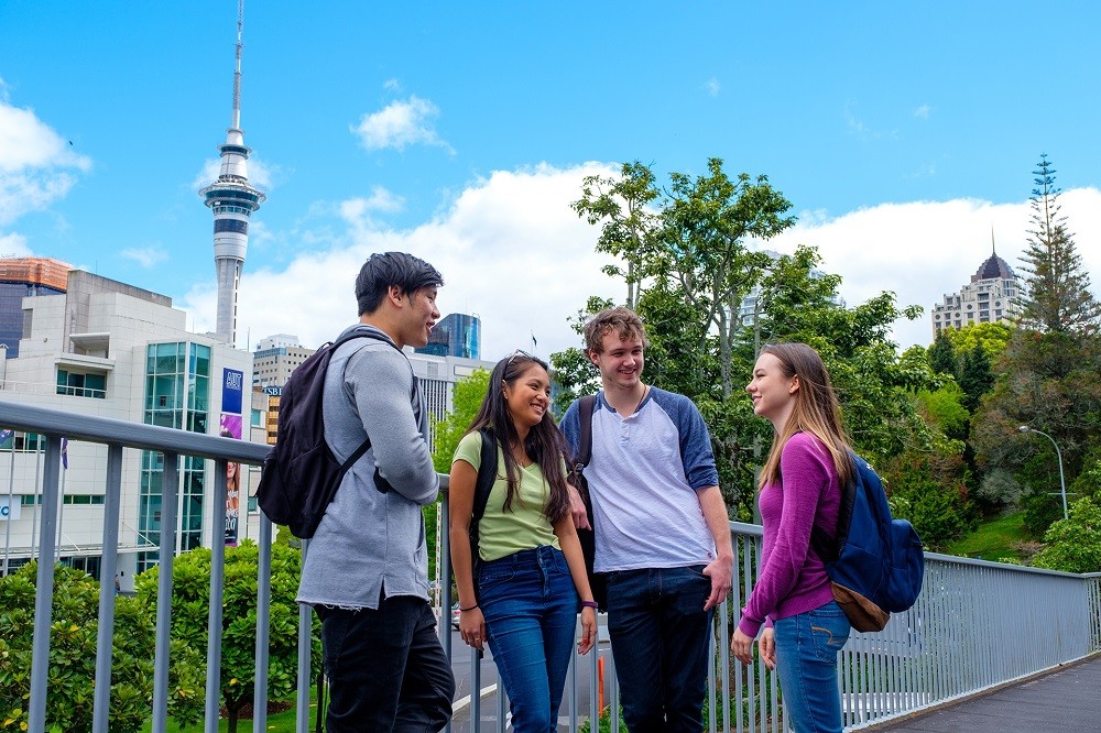 Sinh viên NCUK tại University of Bristol  Ngôi trường thuộc nhóm các trường Russell Group danh giá của Vương Quốc Anh