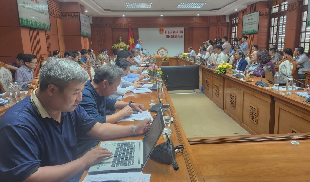 UBND tỉnh Quangr Nam tổ chức họp báo Quý II/2023